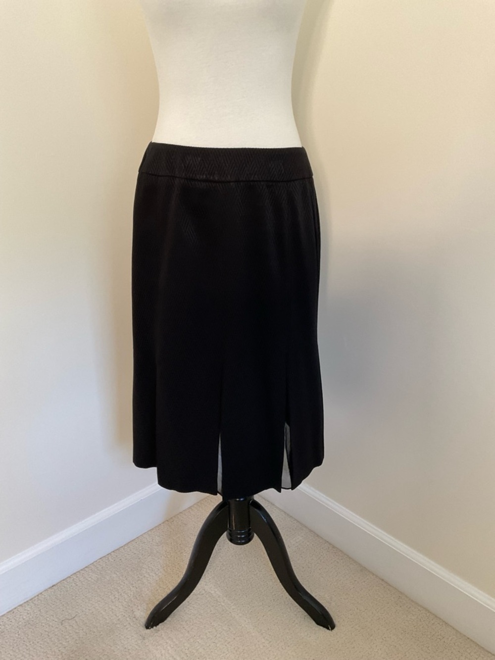 Juliana Collezione Classic Black Knee-Length Women's Skirt